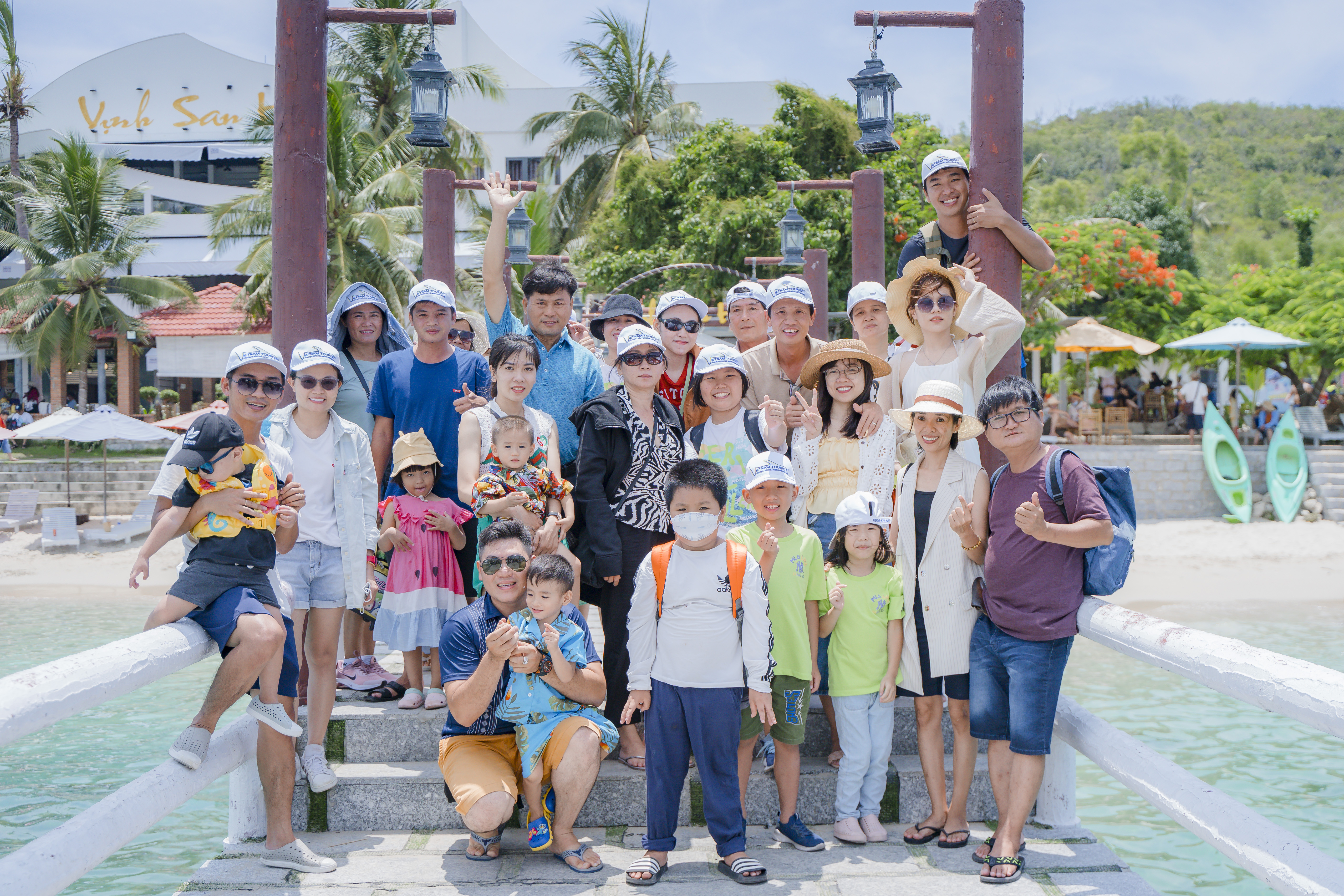 Hoạt động du lịch Công ty